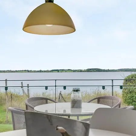 Beautiful In With House Sea View *